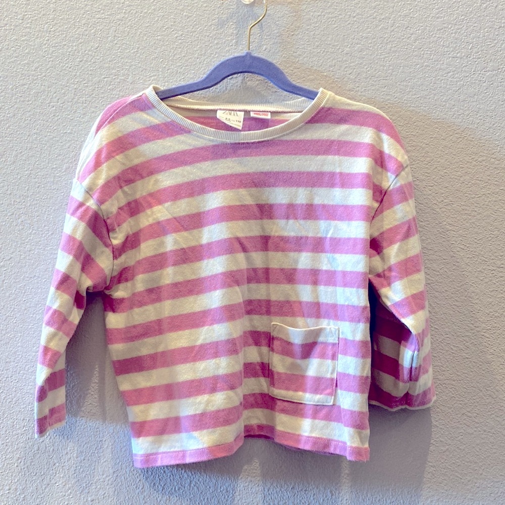 Zara toddler girls sweater. Size 4-5 years.